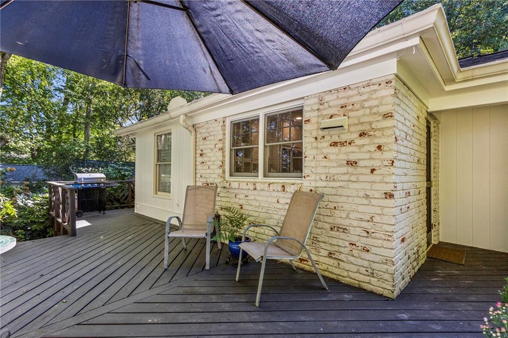 545 Overbrook Drive NW