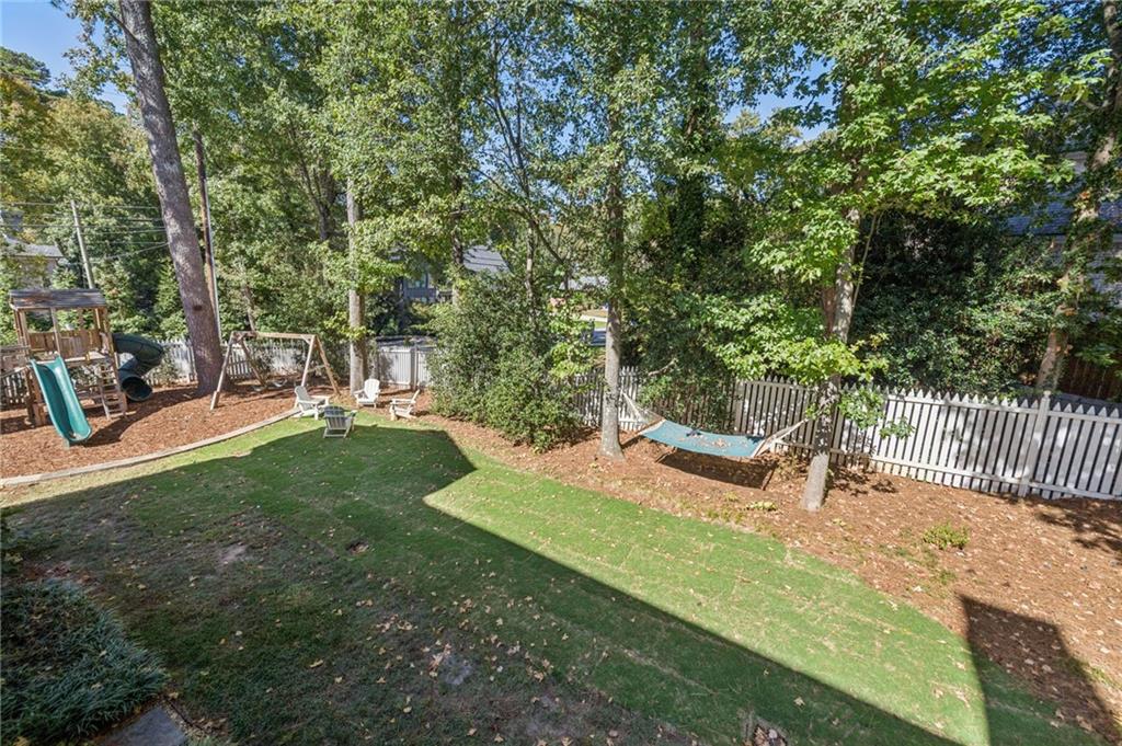 4550 E Brookhaven Drive NE