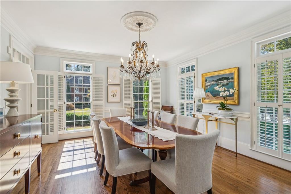 4550 E Brookhaven Drive NE