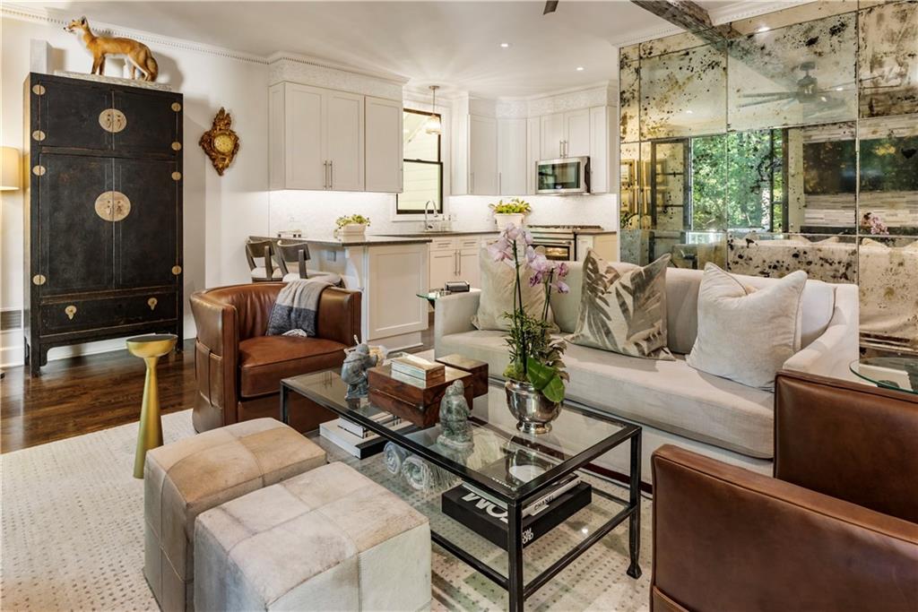 20 Pointe Terrace SE