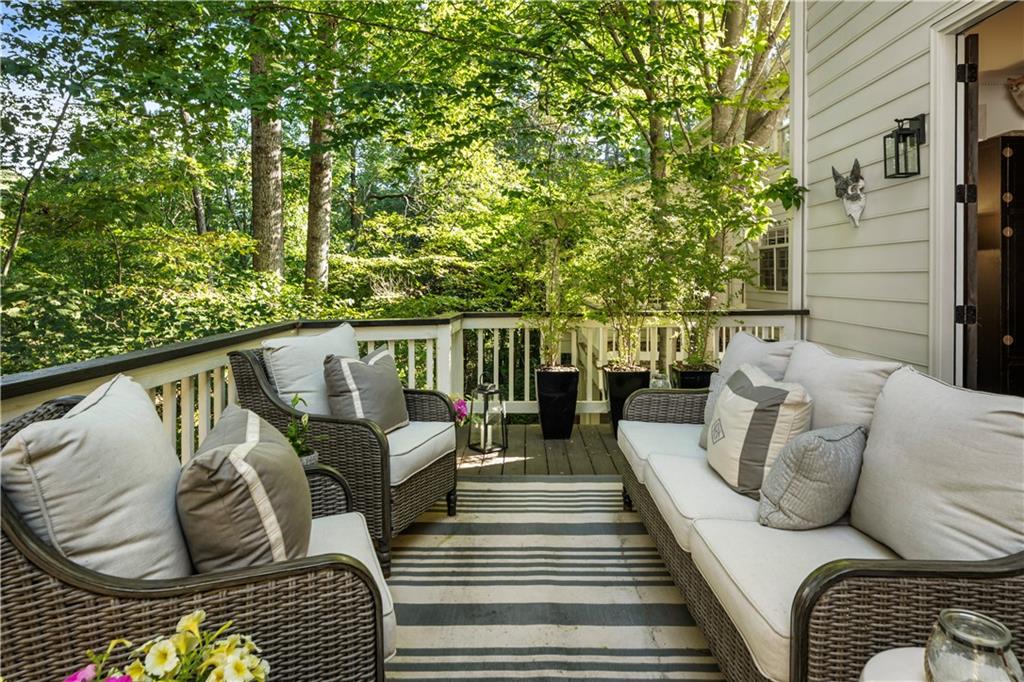 20 Pointe Terrace SE