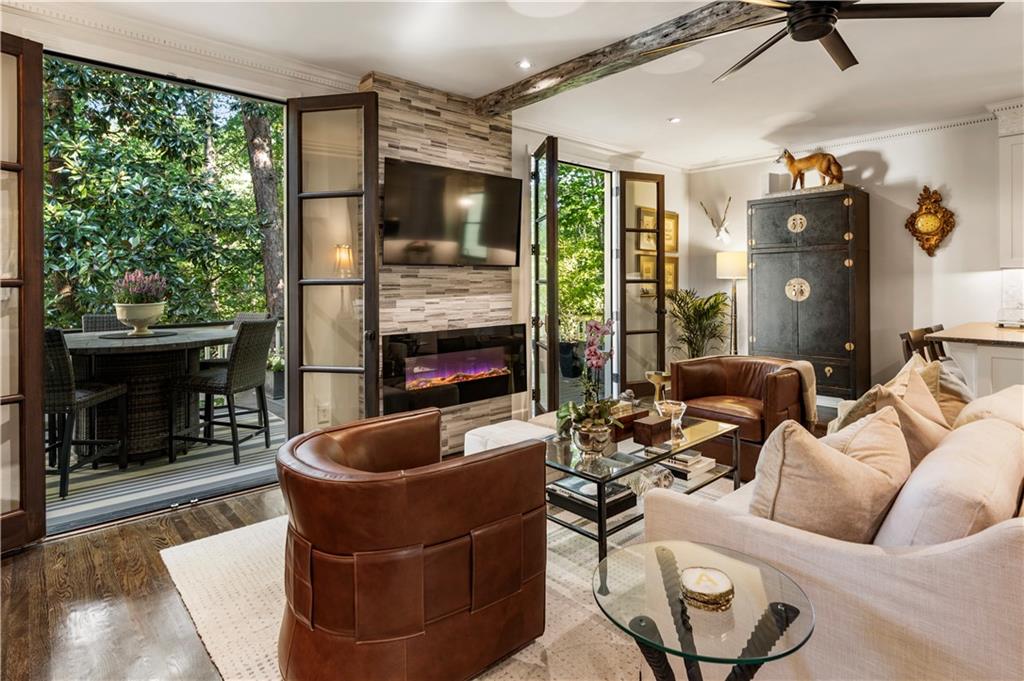 20 Pointe Terrace SE