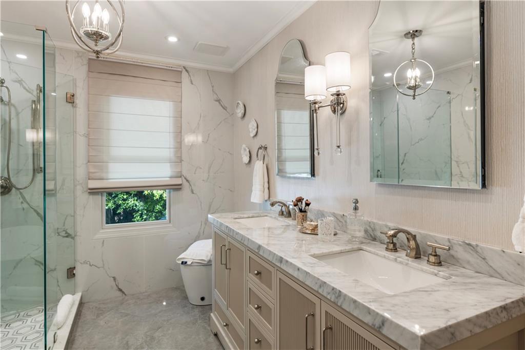 20 Pointe Terrace SE