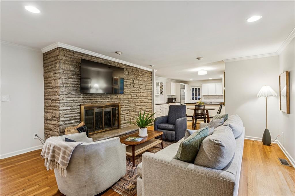 141 Laurel Forest Circle NE