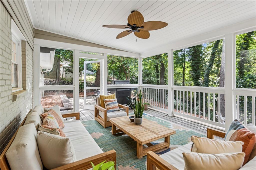 141 Laurel Forest Circle NE