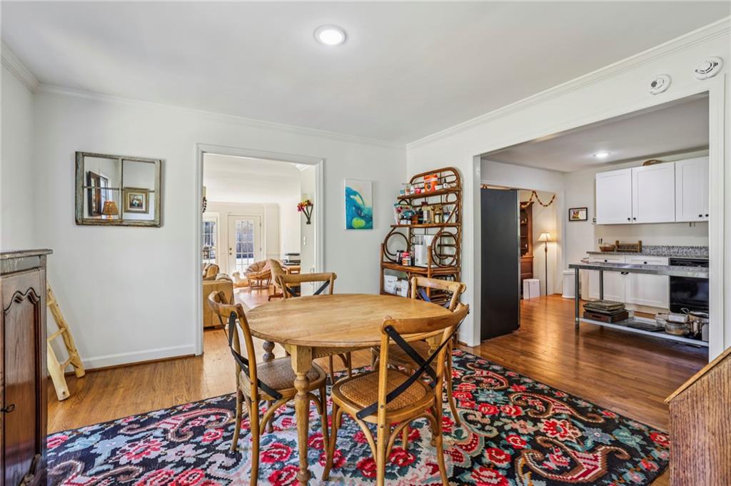 4570 N Elizabeth Lane SE