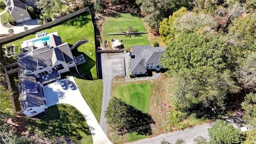 4570 N Elizabeth Lane SE