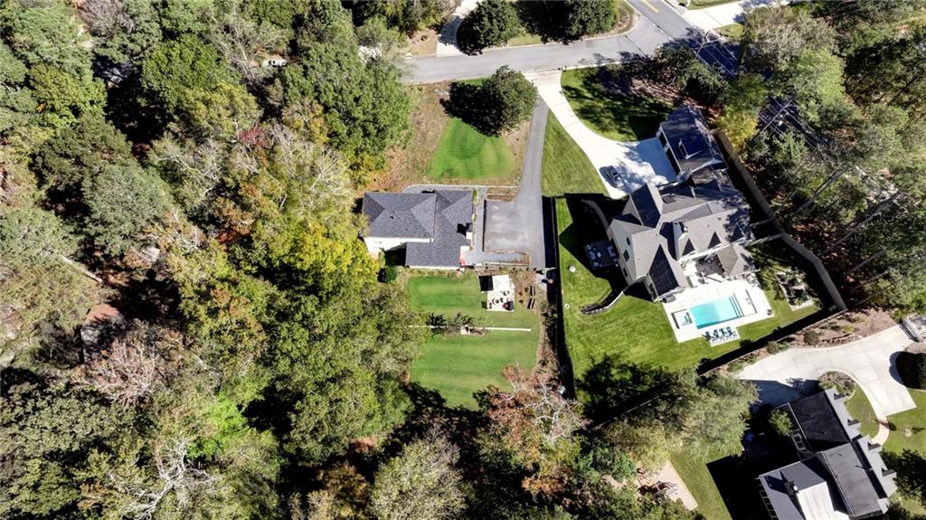 4570 N Elizabeth Lane SE