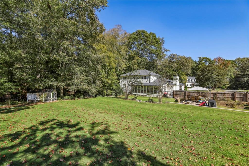 4570 N Elizabeth Lane SE