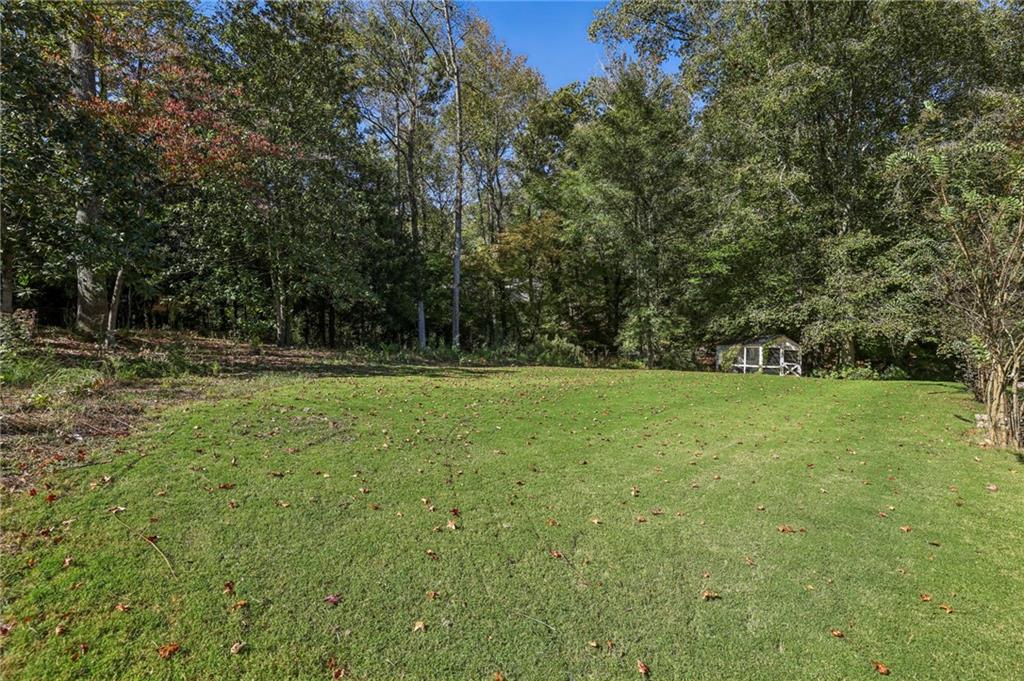 4570 N Elizabeth Lane SE