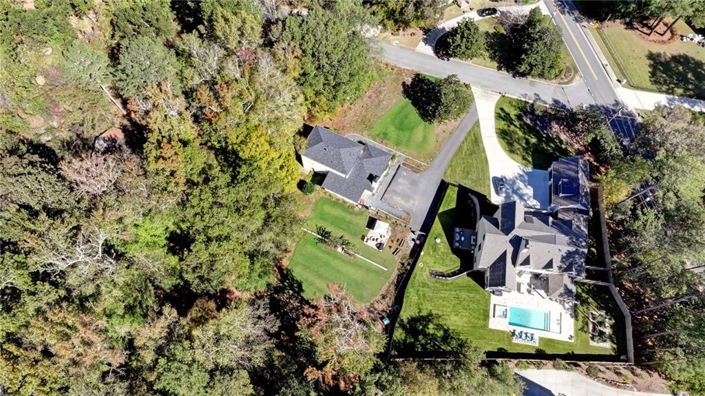 4570 N Elizabeth Lane SE