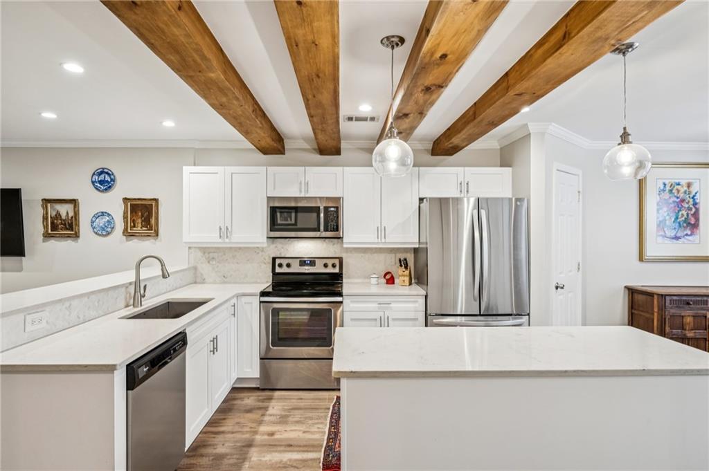 222 Forkner Drive Unit 22