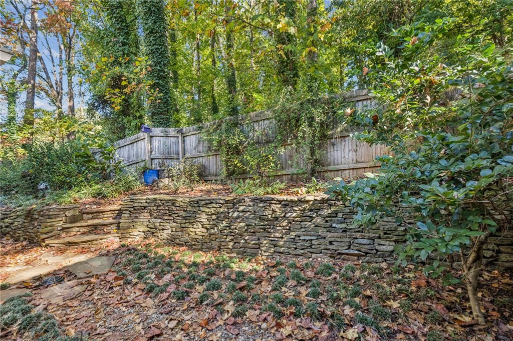 222 Forkner Drive Unit 22