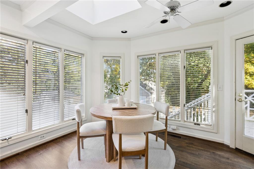 2047 Dellwood Drive NW