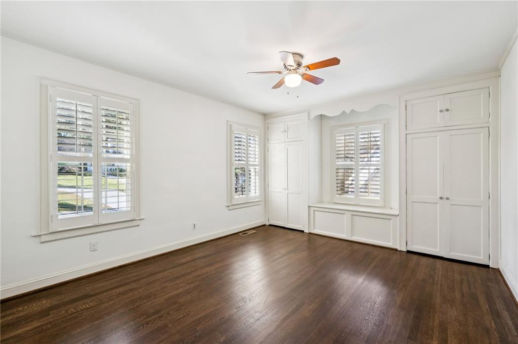 2047 Dellwood Drive NW