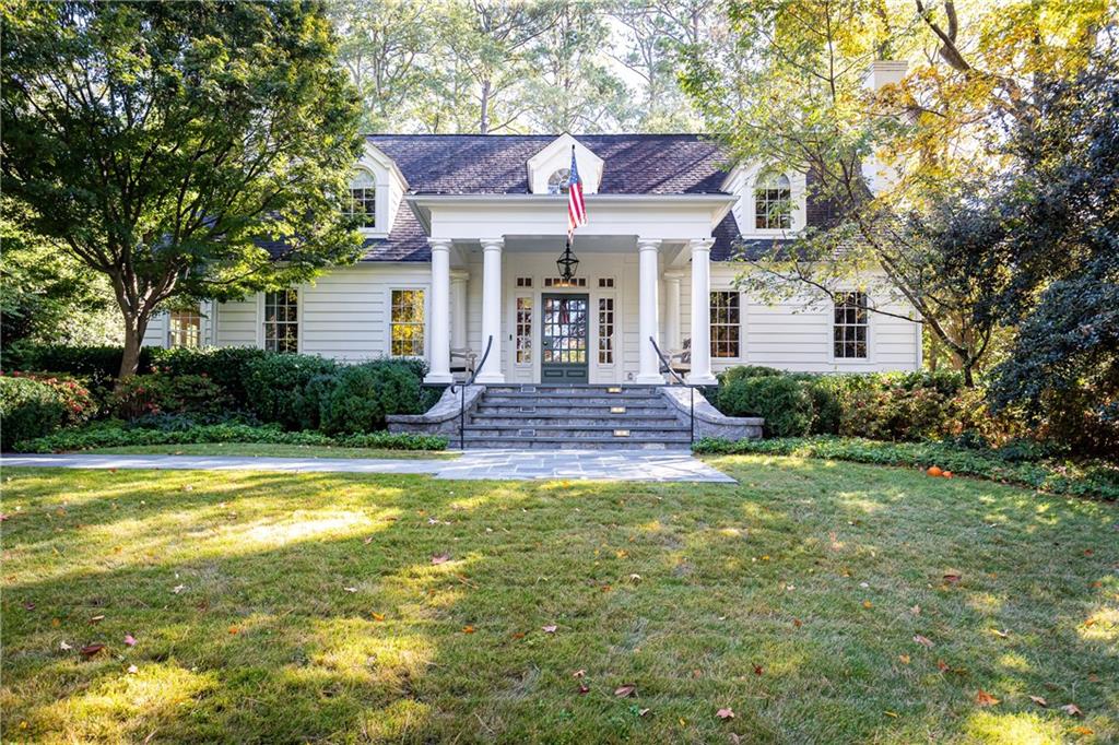 2363 Montview Drive NW