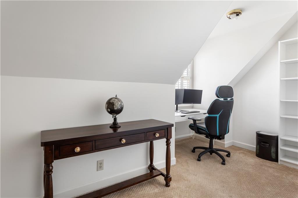 3910 Spalding Bluff Drive