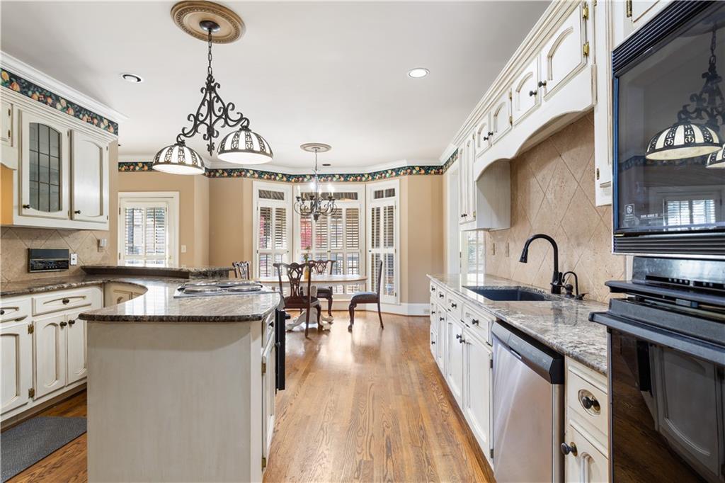 3910 Spalding Bluff Drive