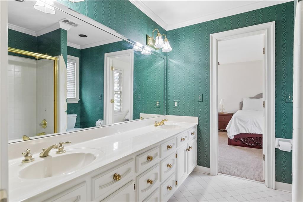 3910 Spalding Bluff Drive