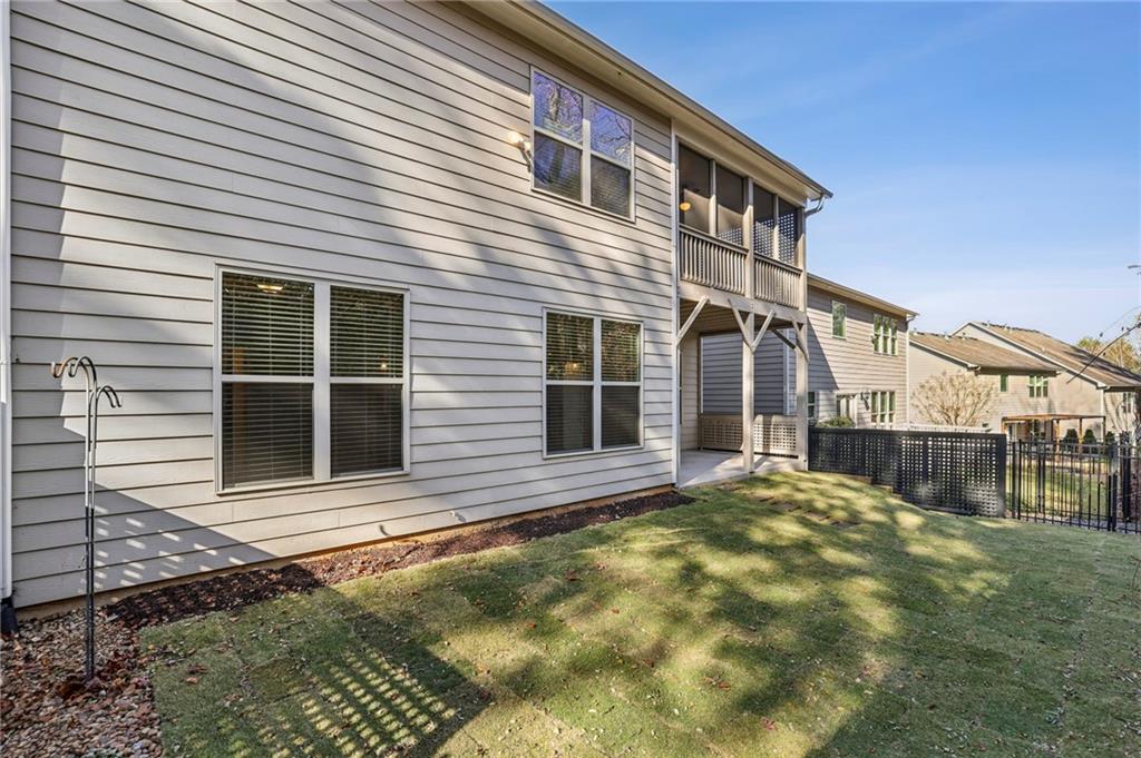 1210 Roswell Manor Circle