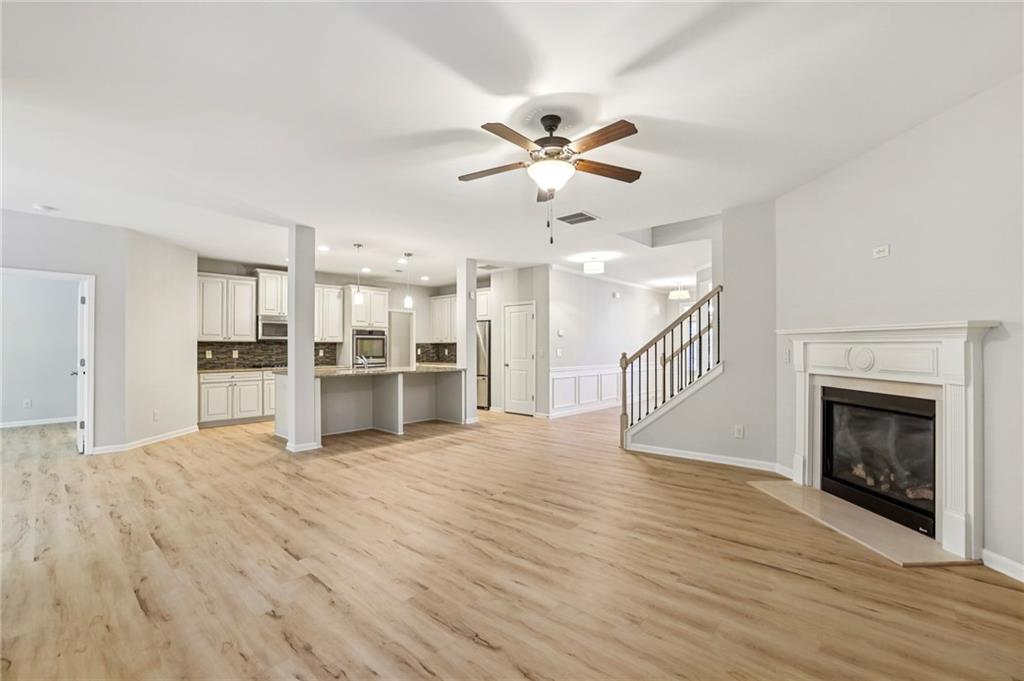 1210 Roswell Manor Circle