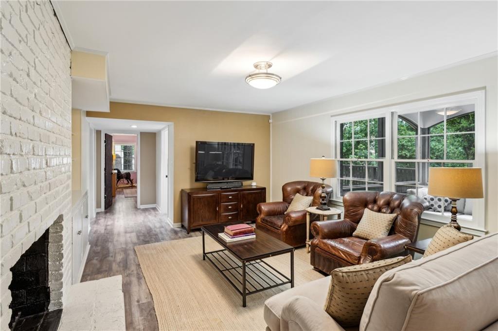 1130 Angelo Court NE