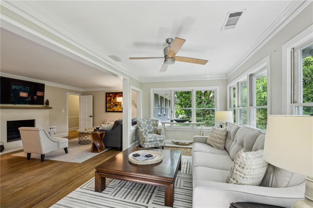 1130 Angelo Court NE