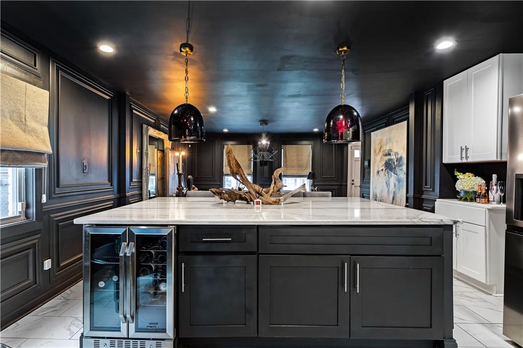 1388 Willow Trail SW