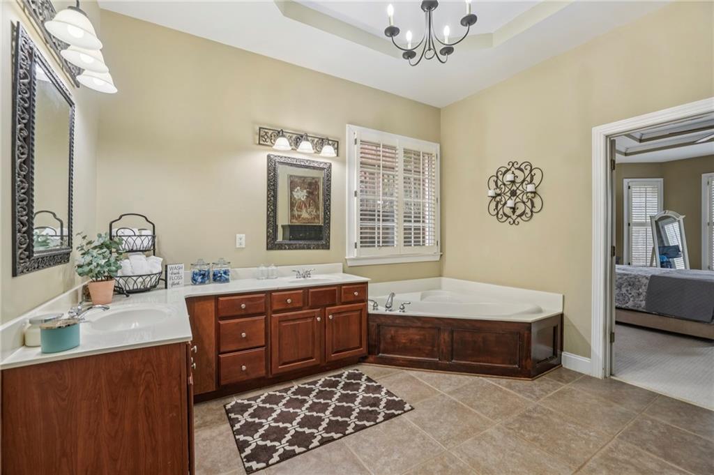 1200 Dunwoody Village Drive