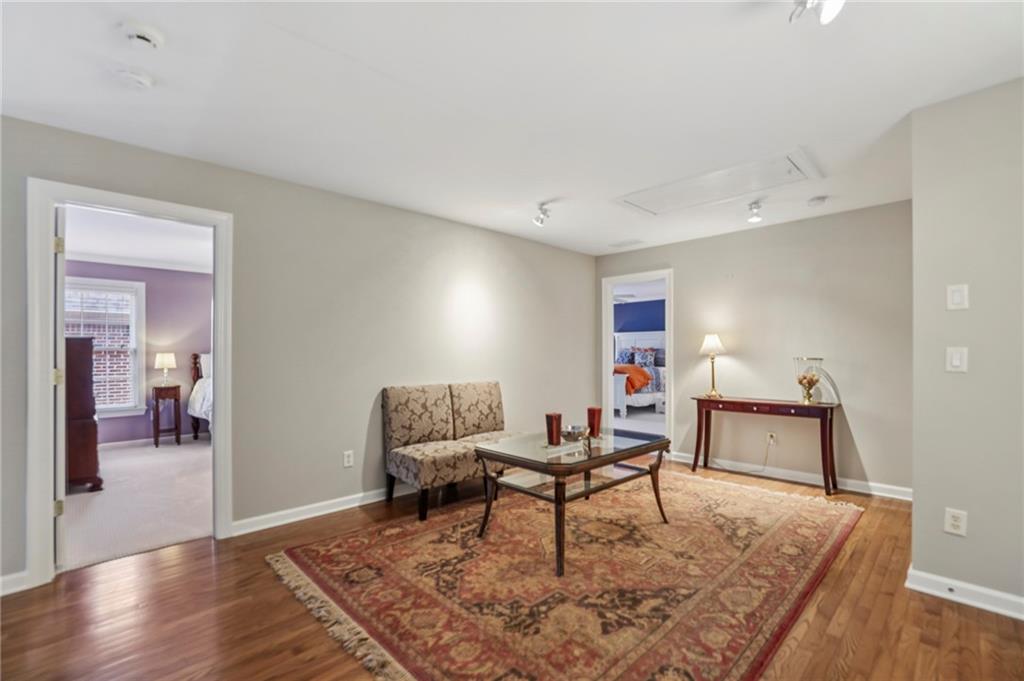 1200 Dunwoody Village Drive