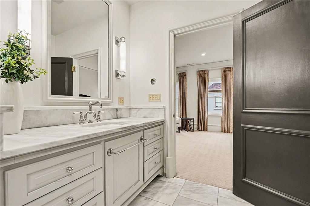 2525 Peachtree Road NE Unit 28