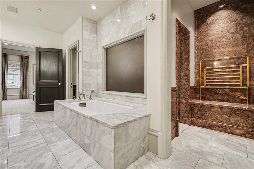 2525 Peachtree Road NE Unit 28