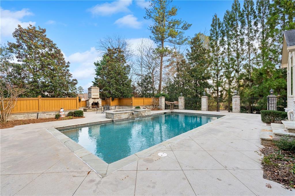 2810 Tanner Lake Trail NW