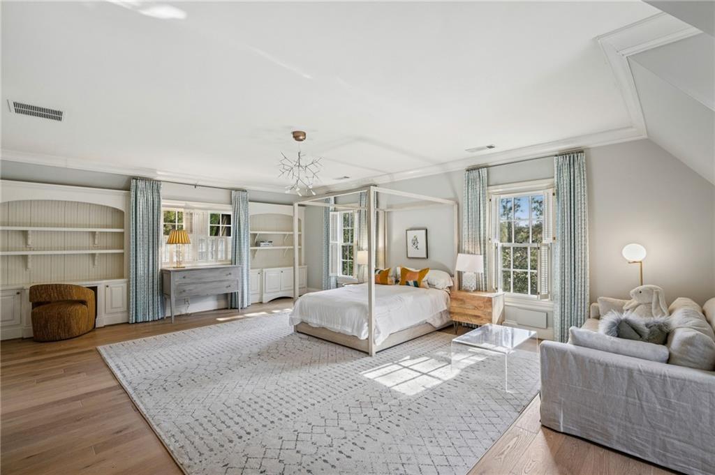 3849 Brandy Station Court SE