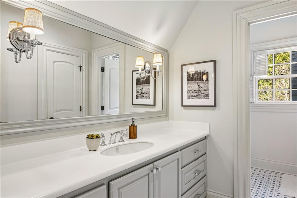 3849 Brandy Station Court SE