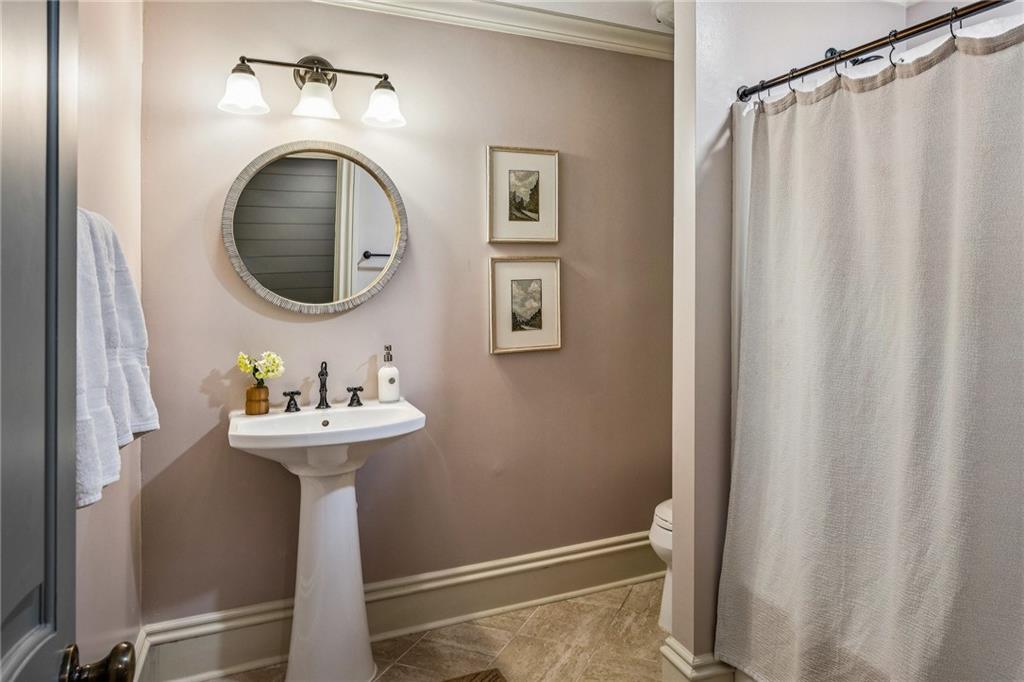 3849 Brandy Station Court SE