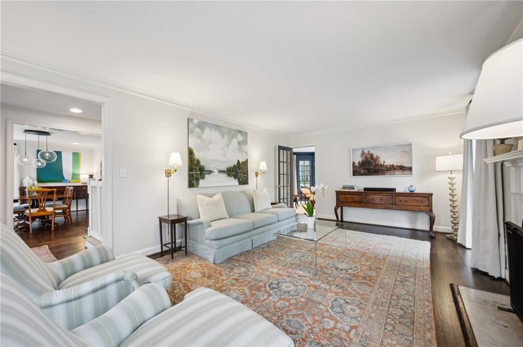 1838 Meredith Drive NW