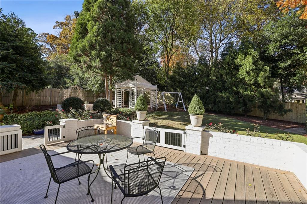 1838 Meredith Drive NW