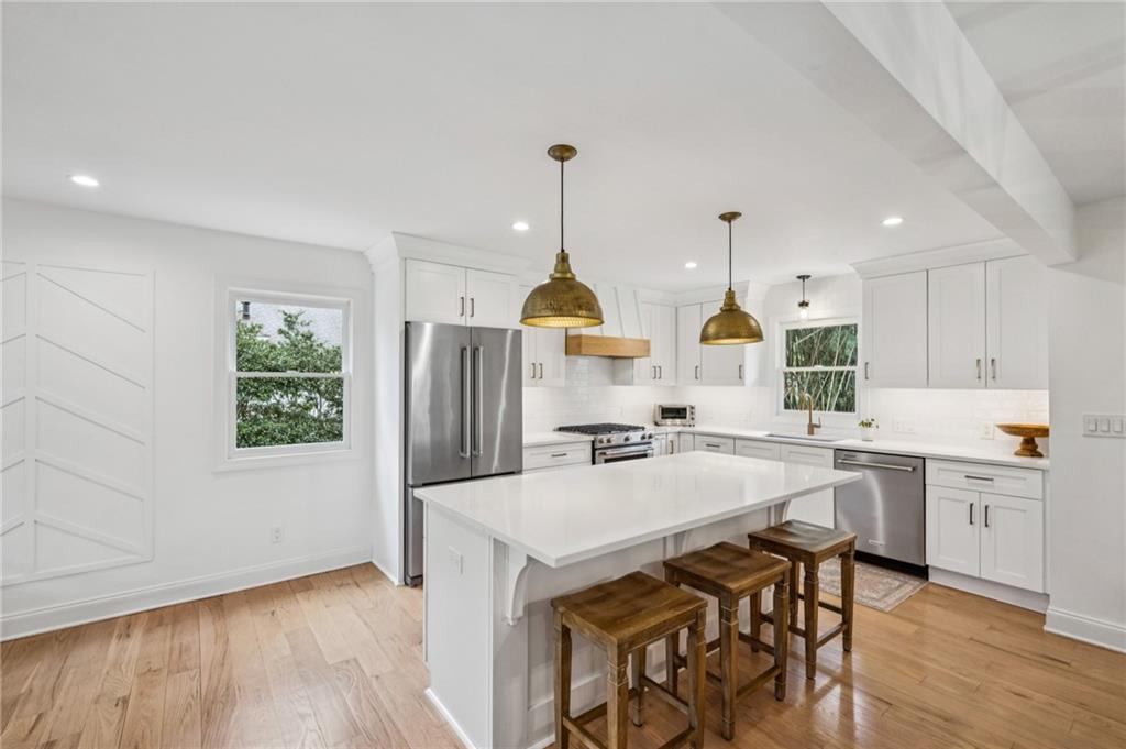 540 Chateaugay Lane NE