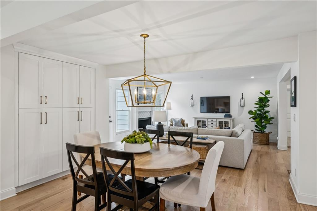 540 Chateaugay Lane NE