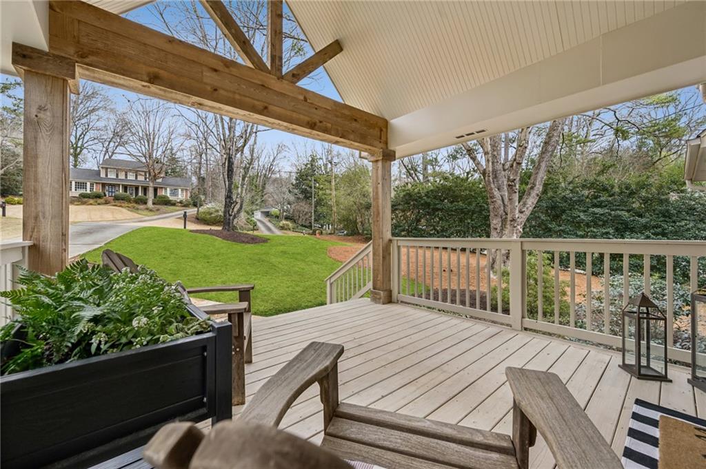 540 Chateaugay Lane NE