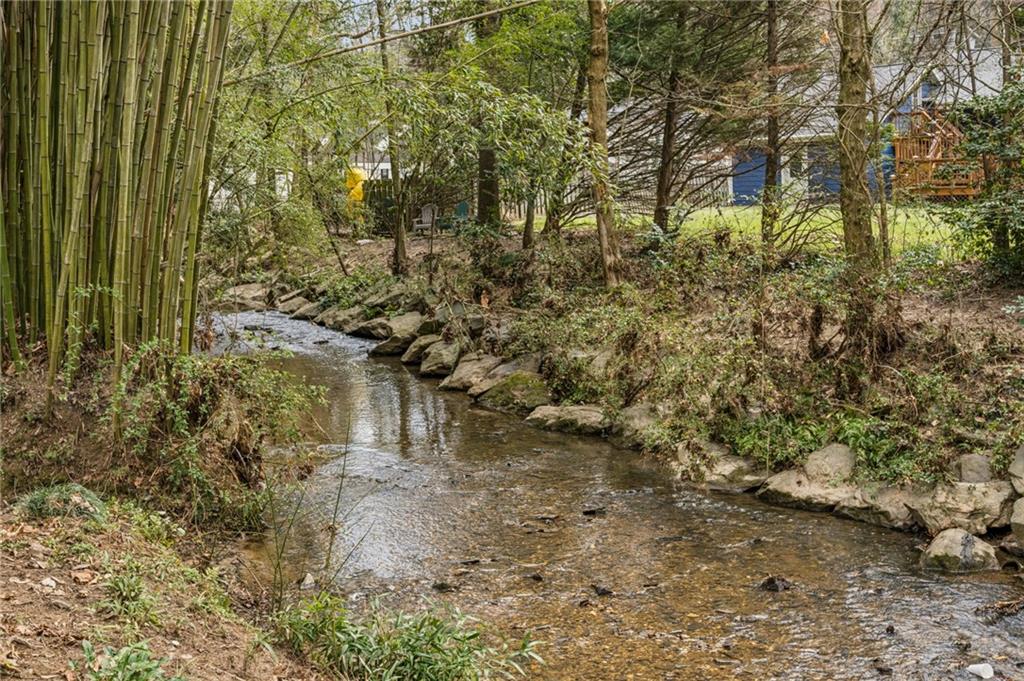 540 Chateaugay Lane NE