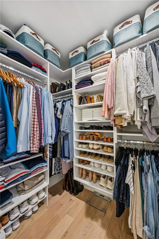 540 Chateaugay Lane NE