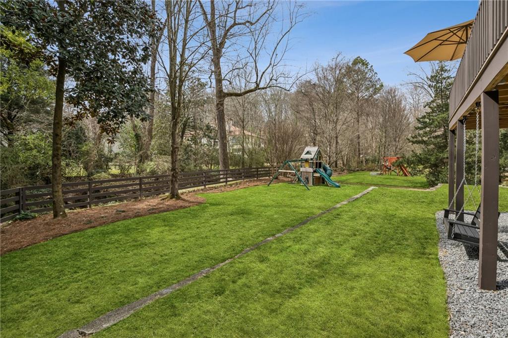 540 Chateaugay Lane NE