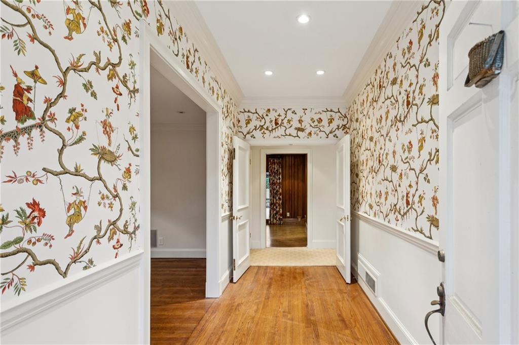 3647 Cloudland Drive NW