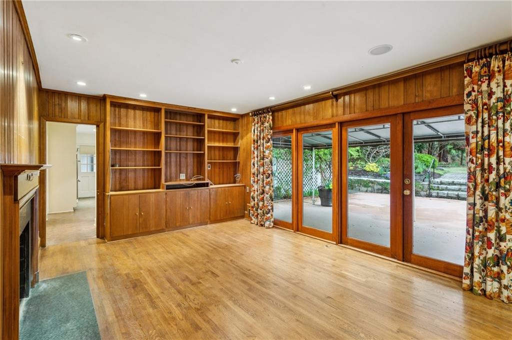 3647 Cloudland Drive NW