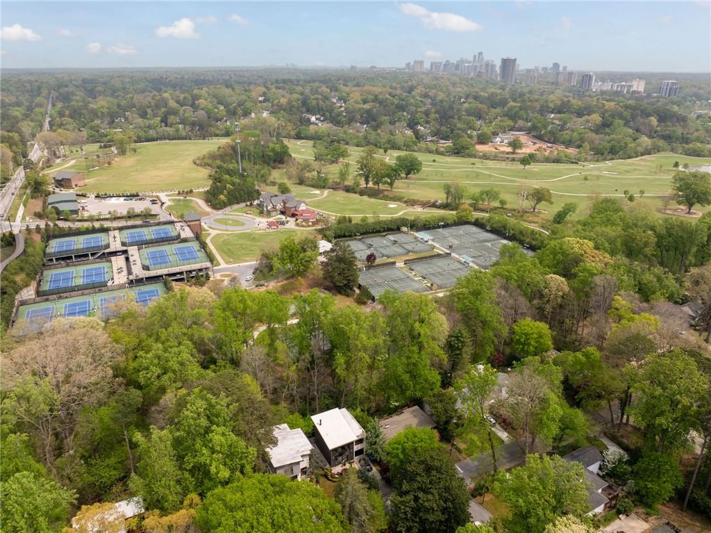 571 Overbrook Drive NW