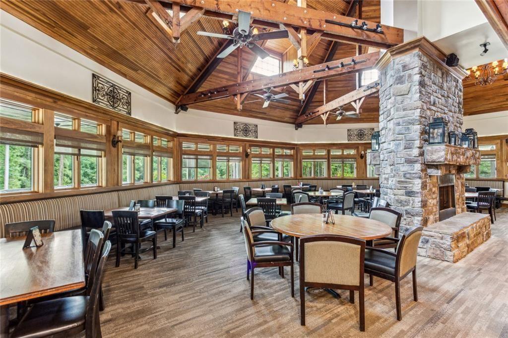 3020 Woodbridge Lane