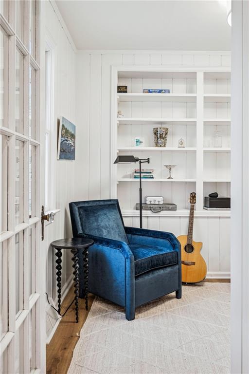 1892 Greystone Road NW