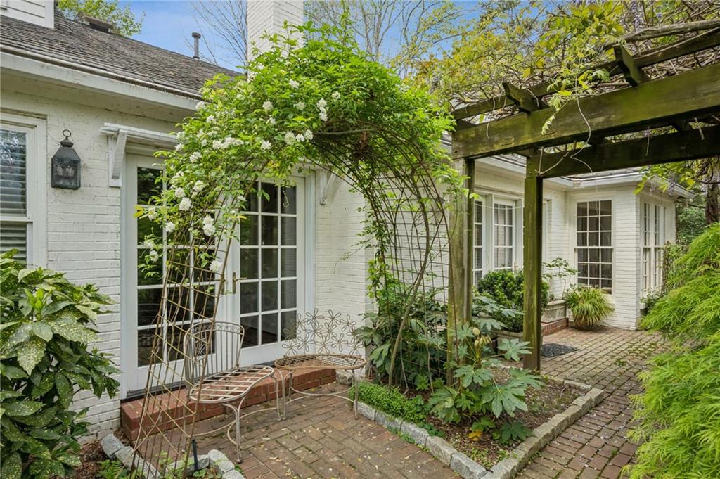 2605 Red Valley Road NW